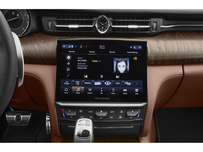 2022 Maserati Quattroporte Modena Q4