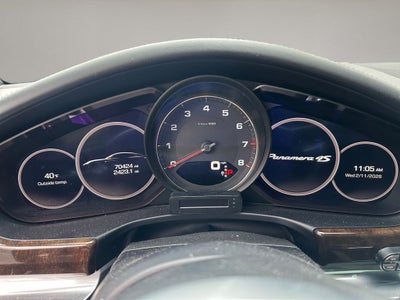 2017 Porsche Panamera 4S