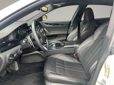 2024 Maserati Quattroporte Modena Ultima Q4