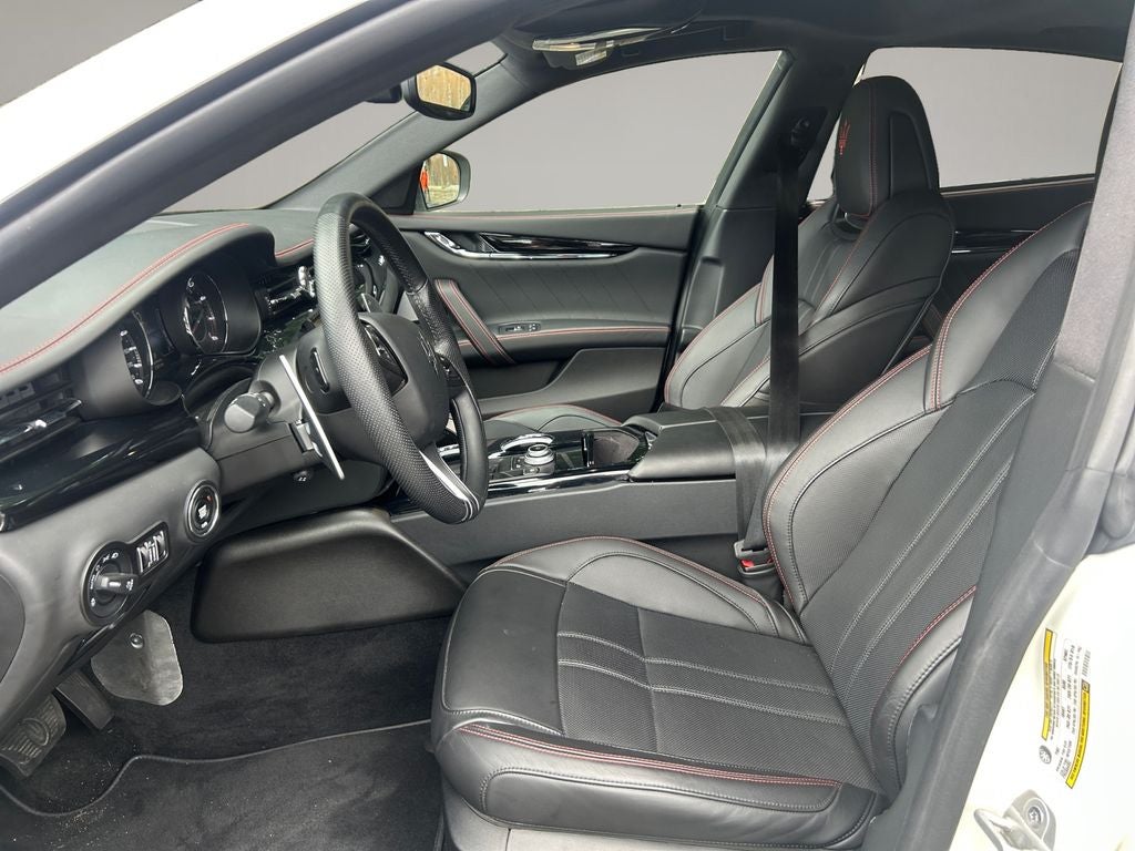 2024 Maserati Quattroporte Modena Ultima Q4