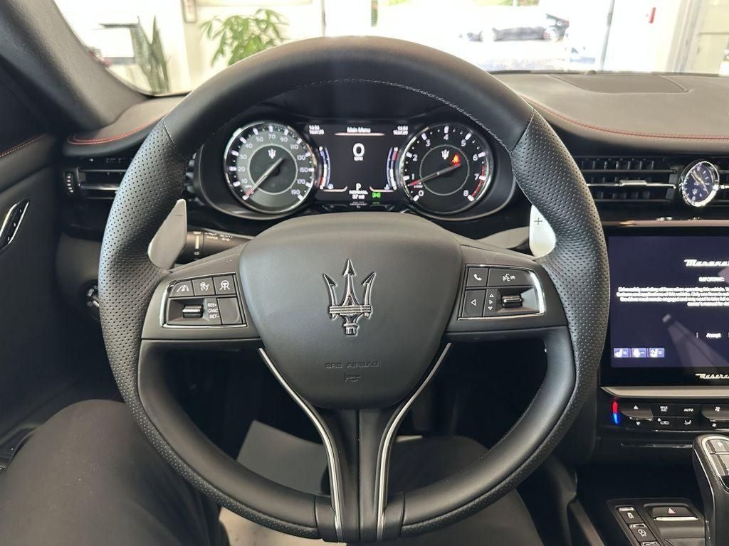 2024 Maserati Quattroporte Modena Ultima Q4