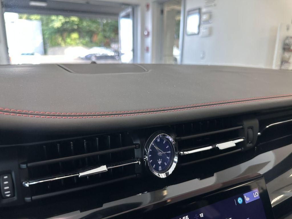 2024 Maserati Quattroporte Modena Ultima Q4