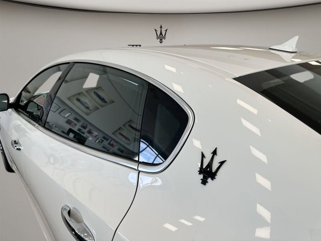 2024 Maserati Quattroporte Modena Ultima Q4