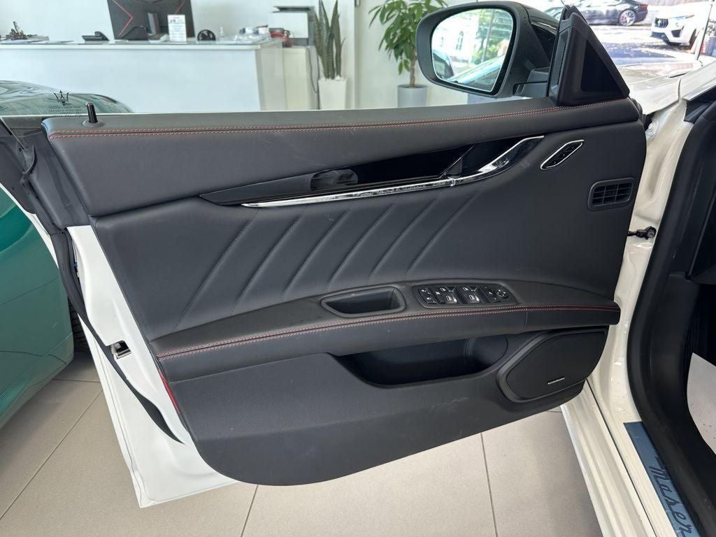 2024 Maserati Quattroporte Modena Ultima Q4