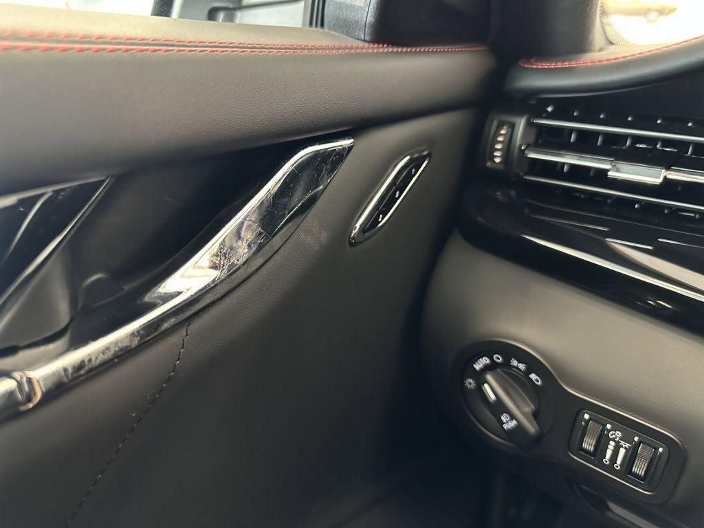 2024 Maserati Quattroporte Modena Ultima Q4