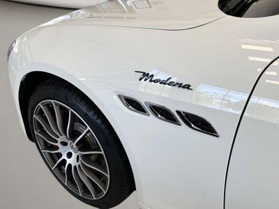 2024 Maserati Quattroporte Modena Ultima Q4