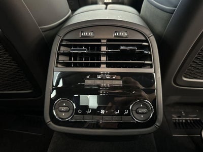 2024 Maserati Quattroporte Modena Ultima Q4