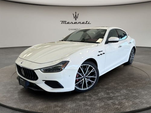 2023 Maserati Ghibli Modena Q4