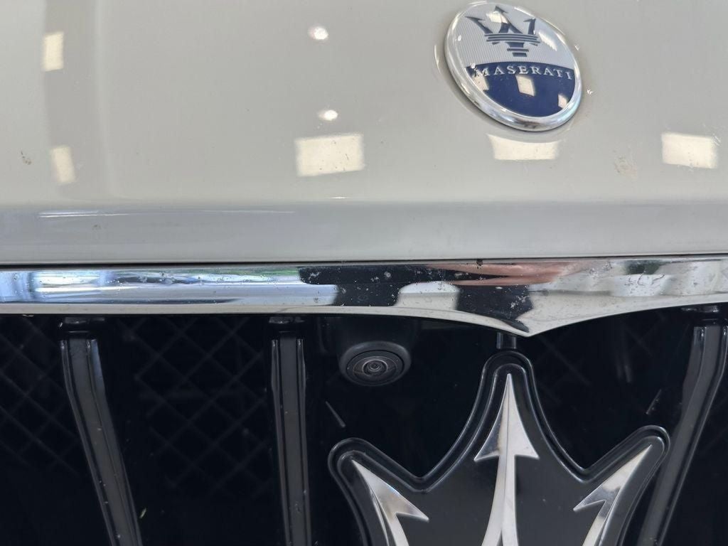 2023 Maserati Ghibli Modena Q4