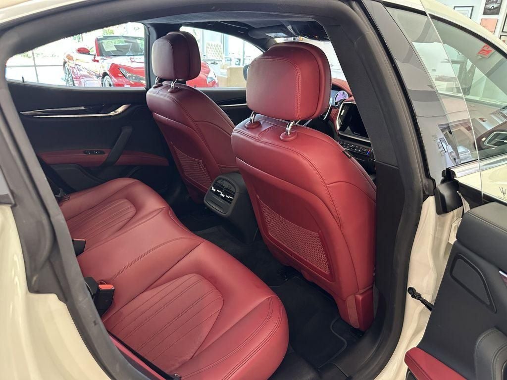 2023 Maserati Ghibli Modena Q4