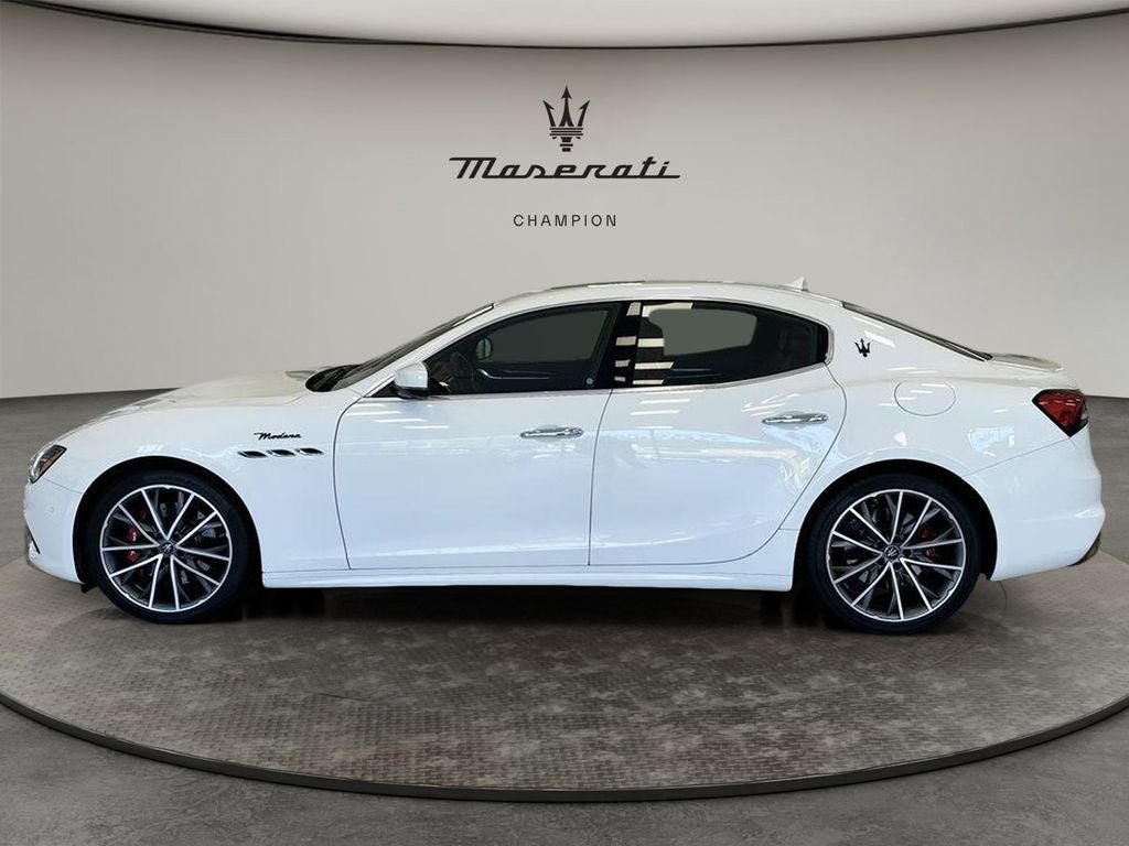 2023 Maserati Ghibli Modena Q4