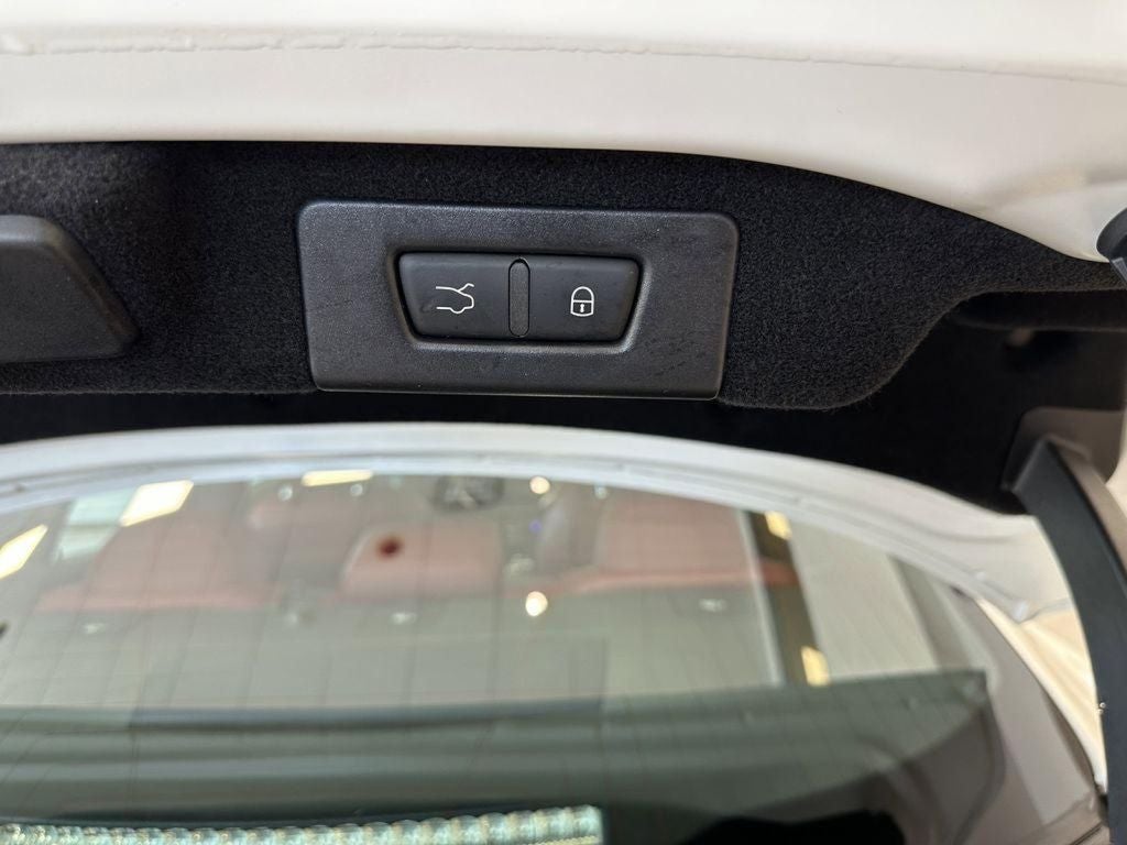 2023 Maserati Ghibli Modena Q4