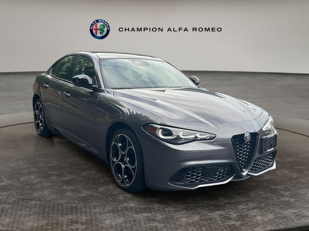 2025 Alfa Romeo Giulia AWD