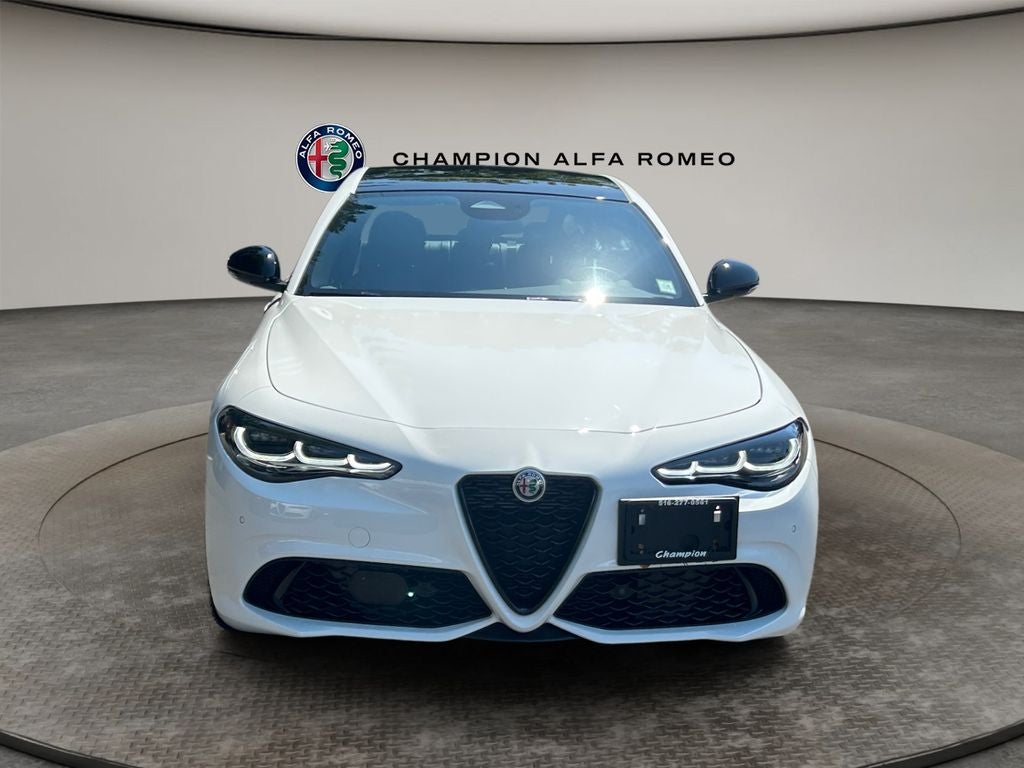 2025 Alfa Romeo Giulia AWD