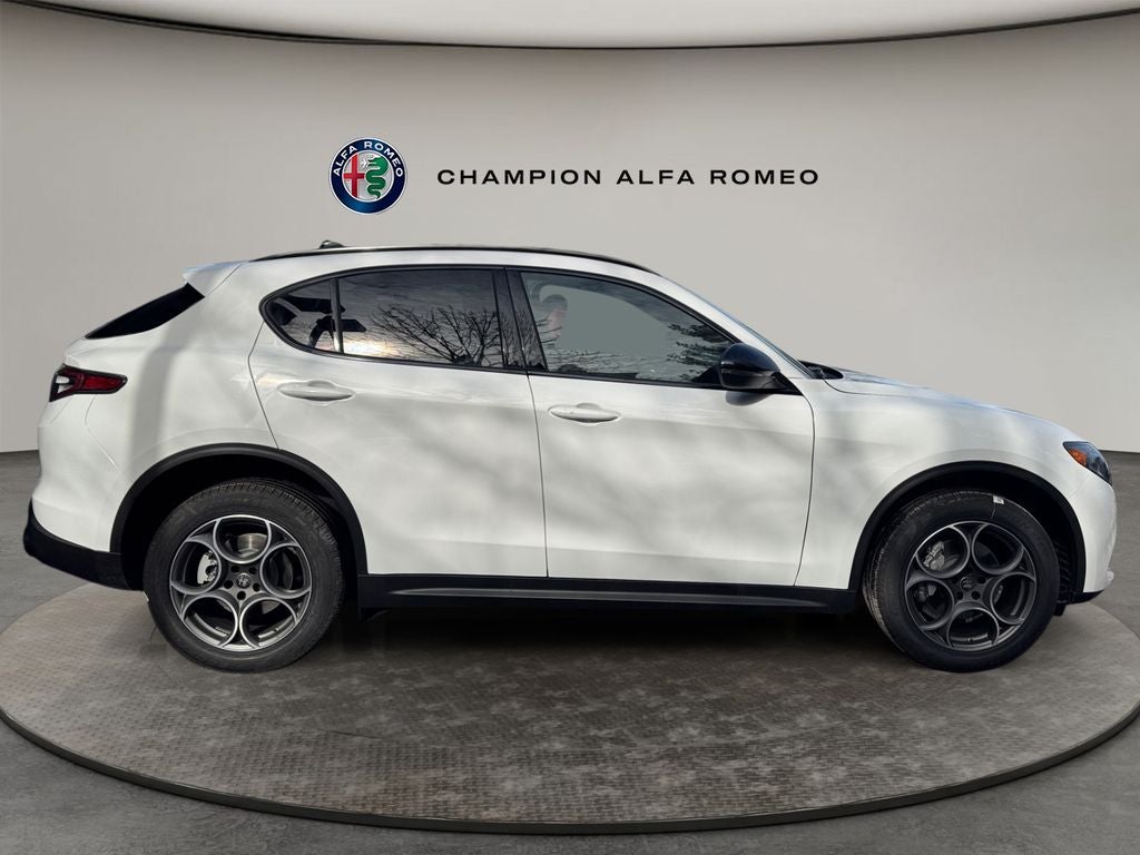 2026 Alfa Romeo Stelvio AWD