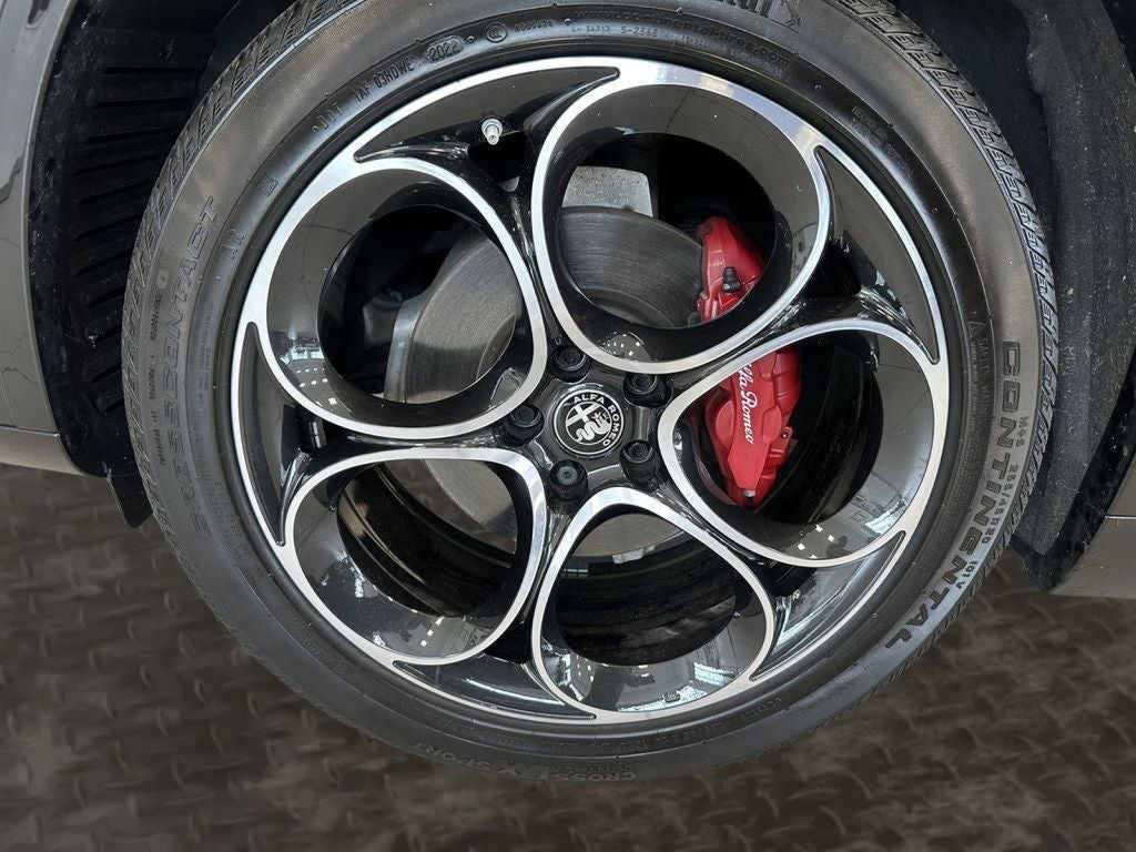 2024 Alfa Romeo Stelvio Veloce AWD