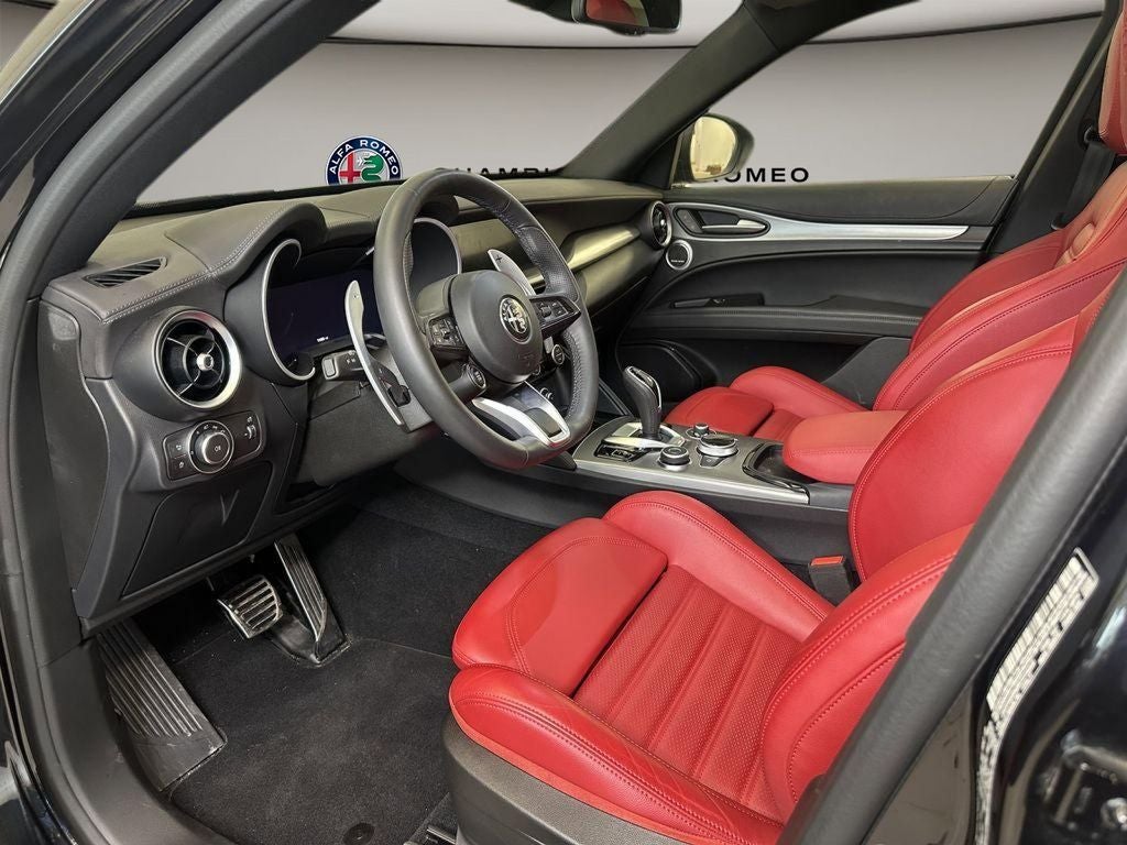 2024 Alfa Romeo Stelvio Veloce AWD
