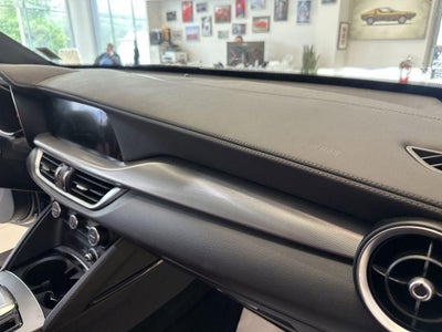 2024 Alfa Romeo Stelvio Veloce AWD