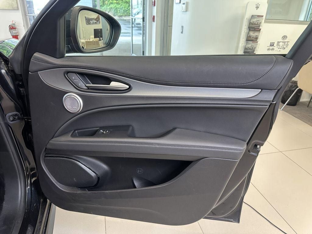 2024 Alfa Romeo Stelvio Veloce AWD