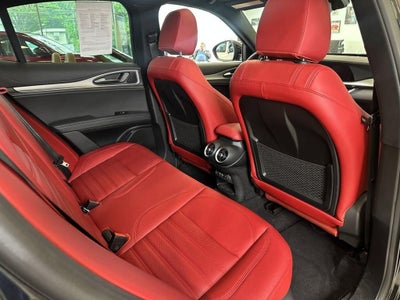 2024 Alfa Romeo Stelvio Veloce AWD