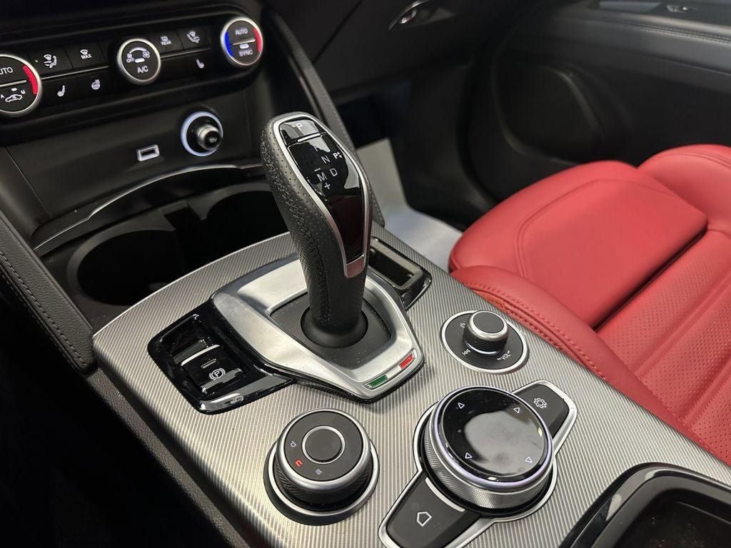 2024 Alfa Romeo Stelvio Veloce AWD