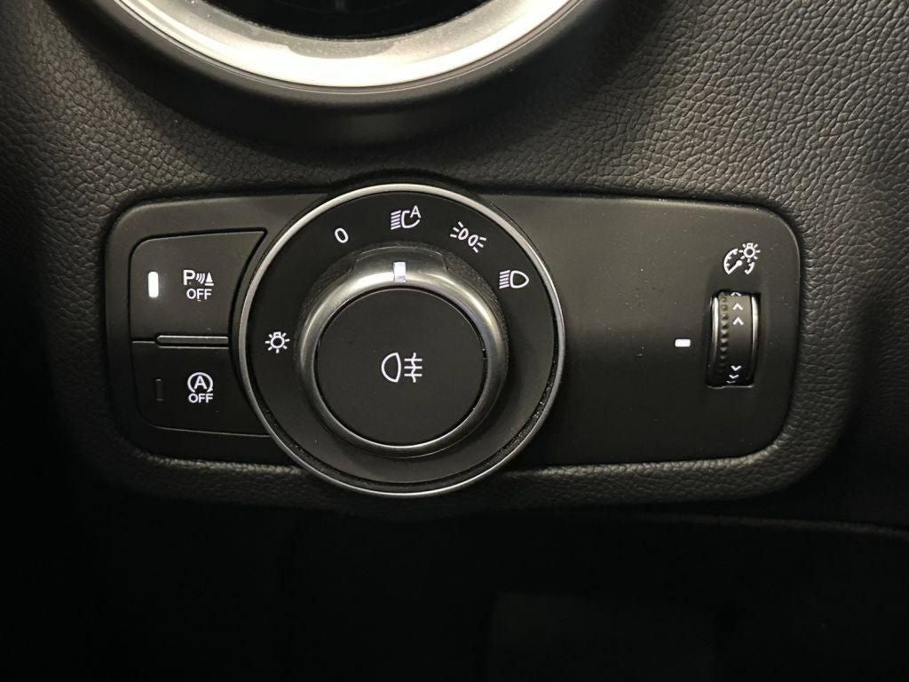 2024 Alfa Romeo Stelvio Veloce AWD