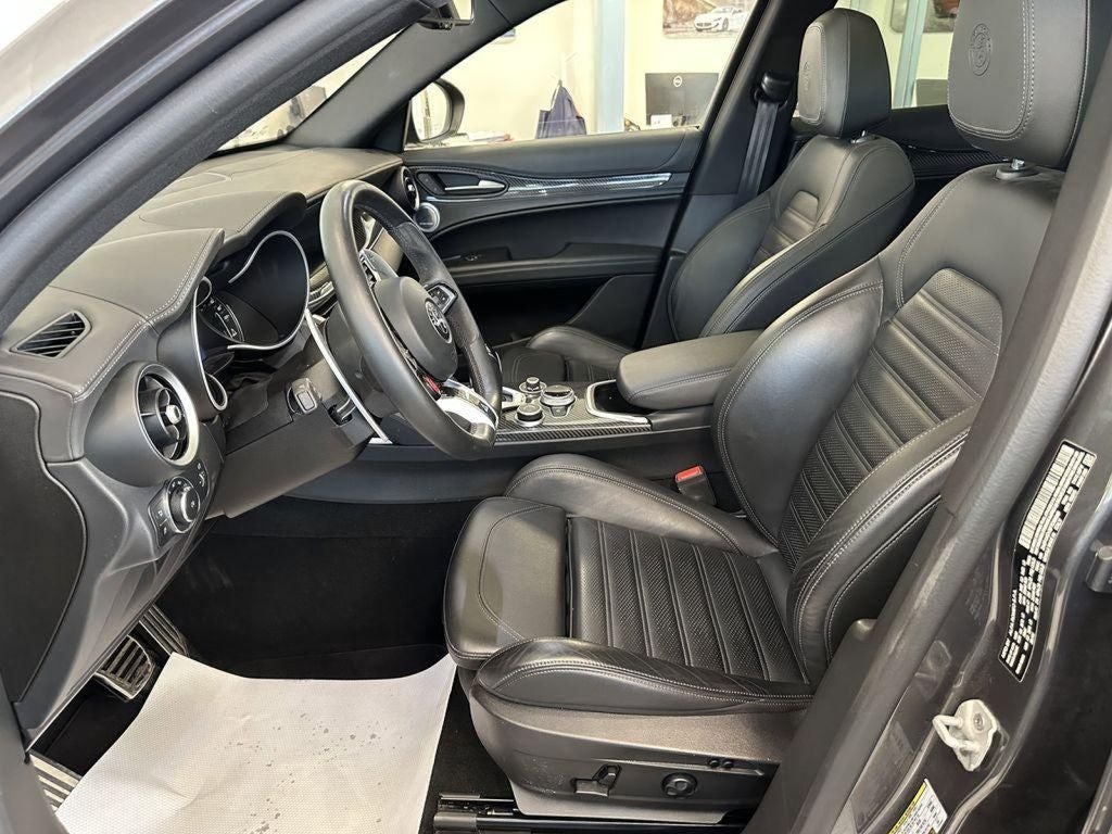 2023 Alfa Romeo Stelvio Quadrifoglio AWD