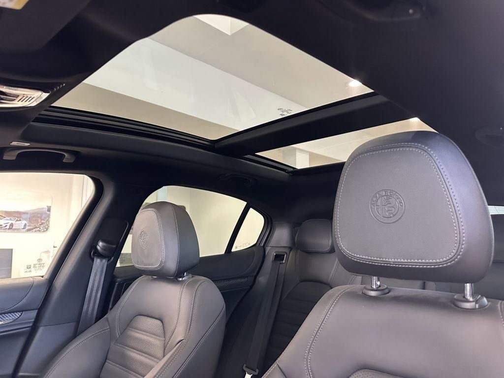 2023 Alfa Romeo Stelvio Quadrifoglio AWD