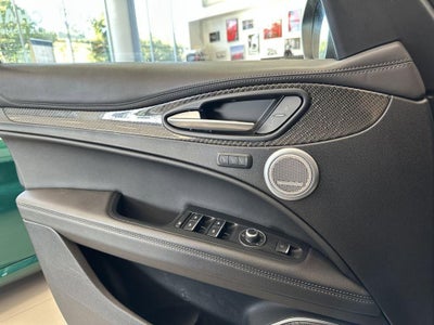 2023 Alfa Romeo Stelvio Quadrifoglio AWD