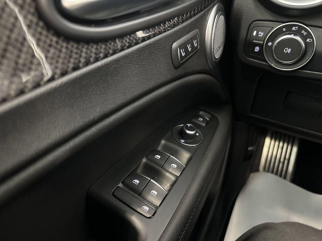 2023 Alfa Romeo Stelvio Quadrifoglio AWD