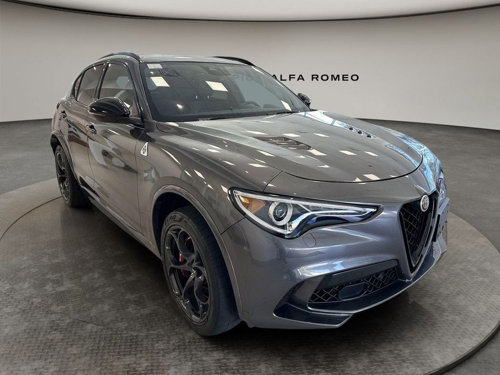 2023 Alfa Romeo Stelvio Quadrifoglio AWD