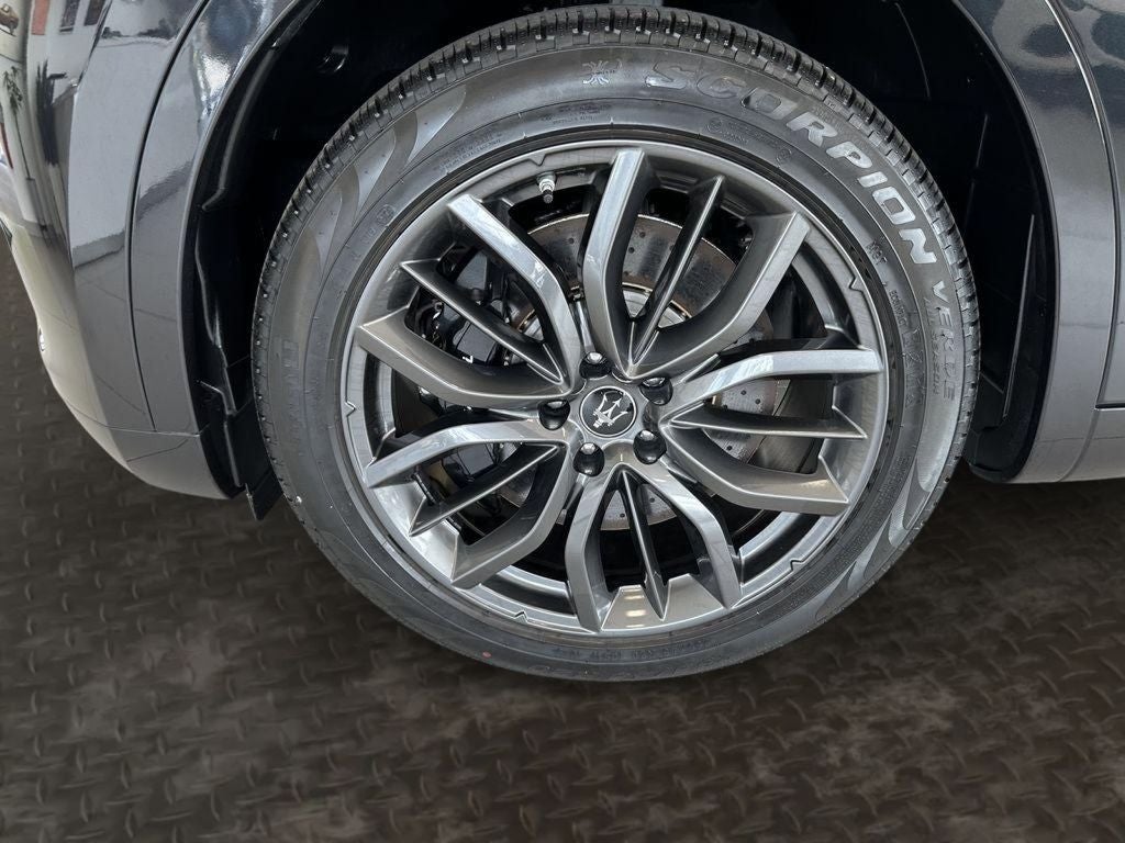 2024 Maserati Levante GT Ultima