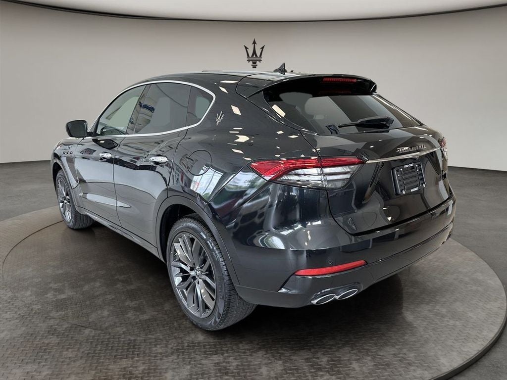 2024 Maserati Levante GT Ultima