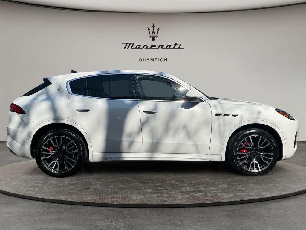 2025 Maserati Grecale Base