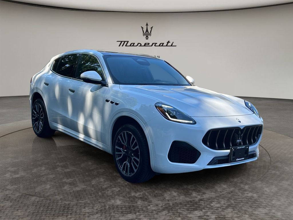 2025 Maserati Grecale Base