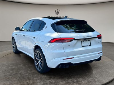 2026 Maserati Grecale Modena