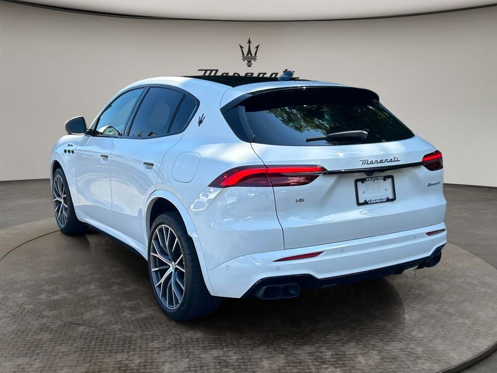 2026 Maserati Grecale Modena