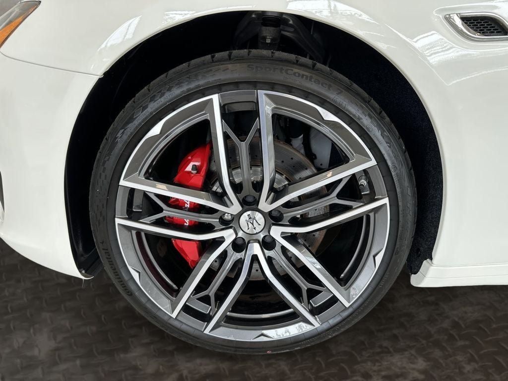 2024 Maserati Quattroporte Modena
