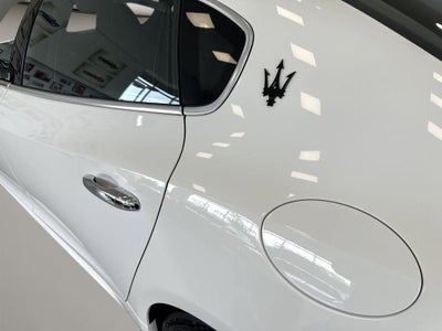 2024 Maserati Quattroporte Modena