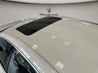 2024 Maserati Quattroporte Modena