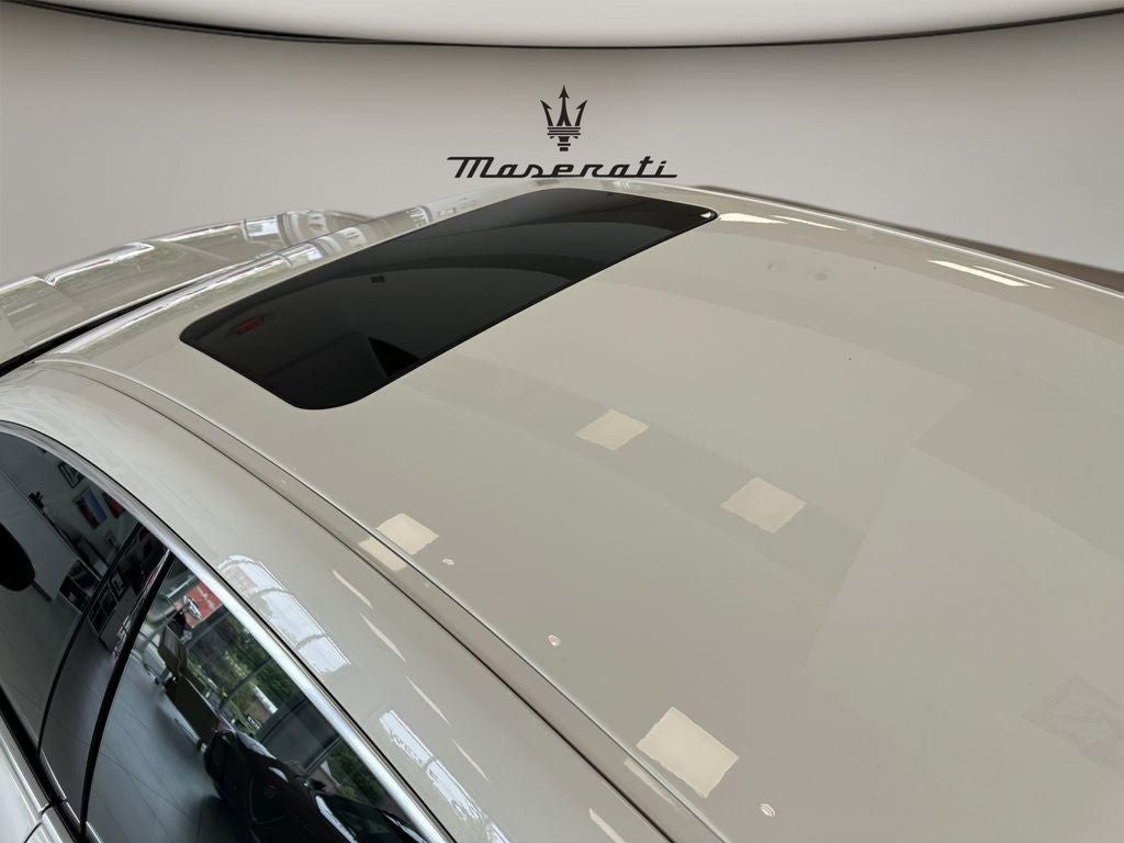 2024 Maserati Quattroporte Modena