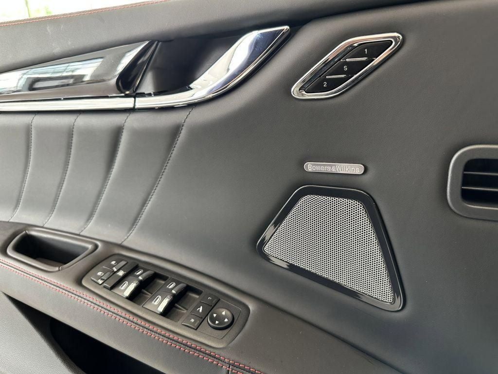 2024 Maserati Quattroporte Modena