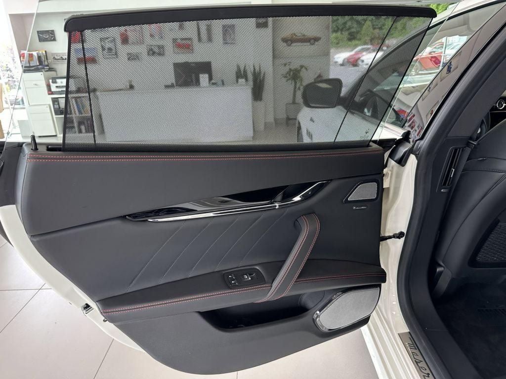 2024 Maserati Quattroporte Modena