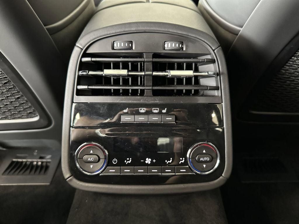 2024 Maserati Quattroporte Modena