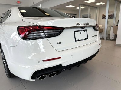 2024 Maserati Quattroporte Modena