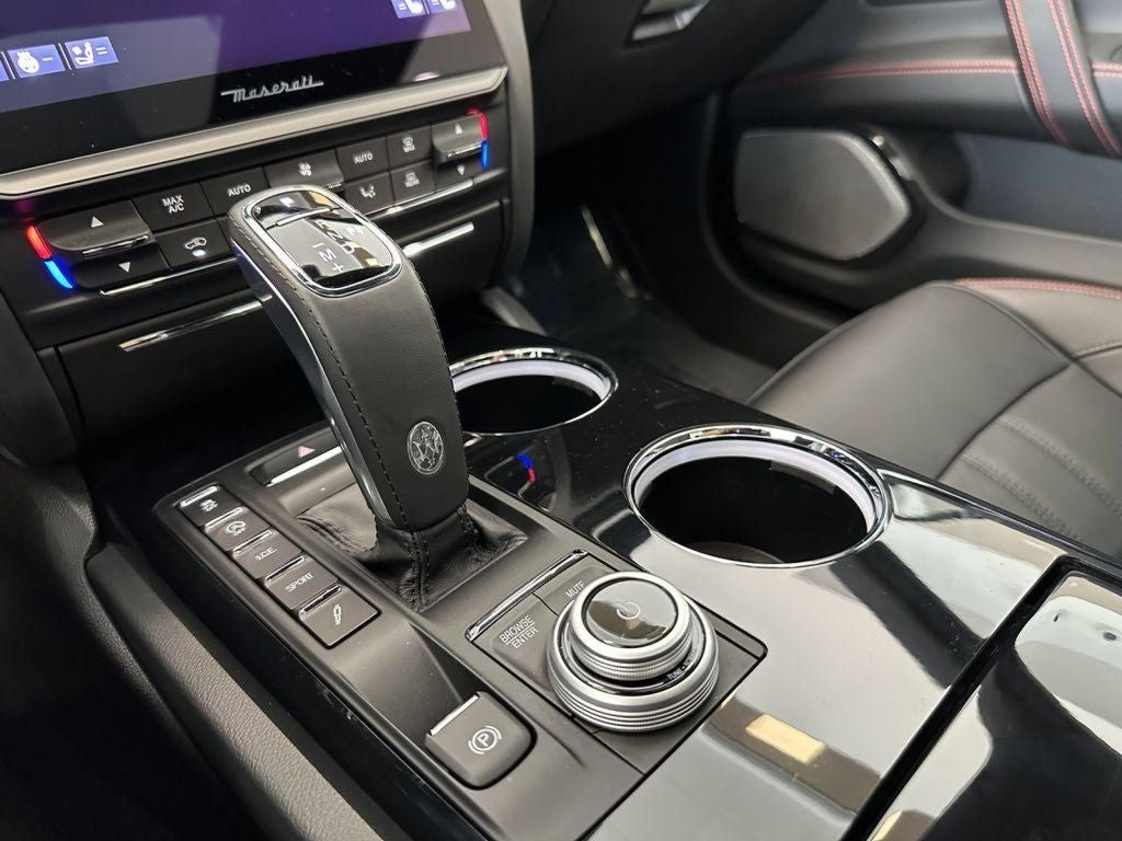 2024 Maserati Quattroporte Modena