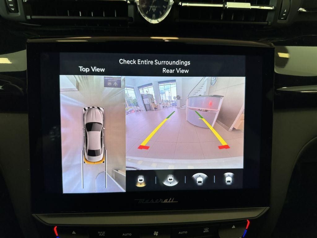 2024 Maserati Quattroporte Modena