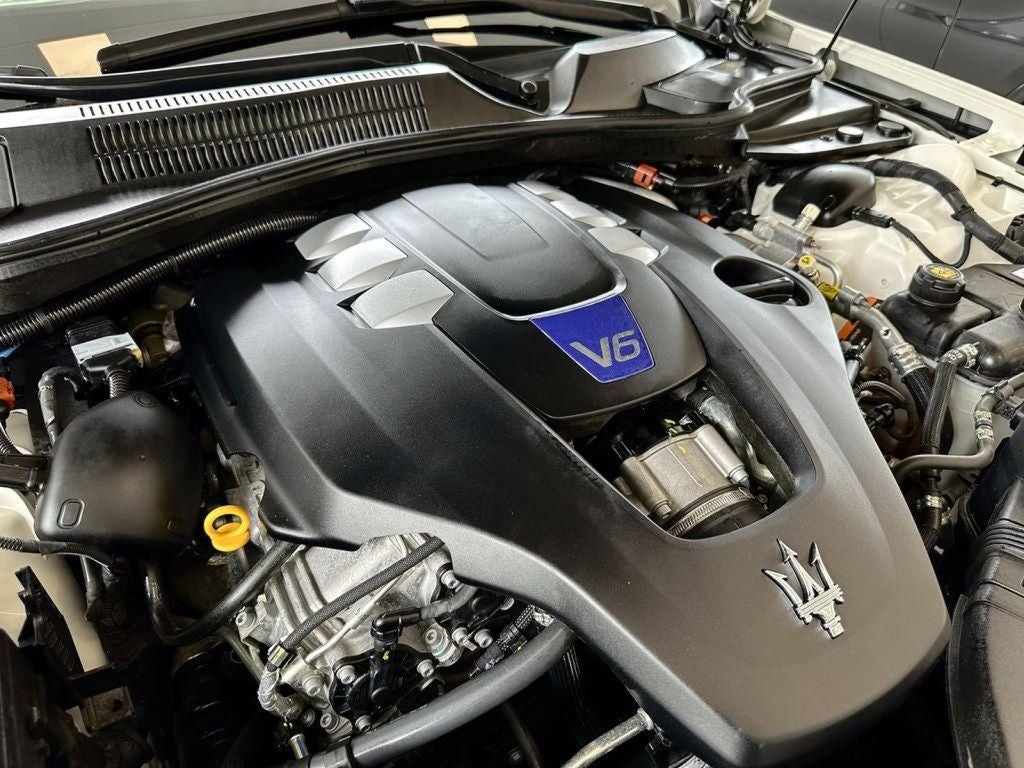 2024 Maserati Quattroporte Modena