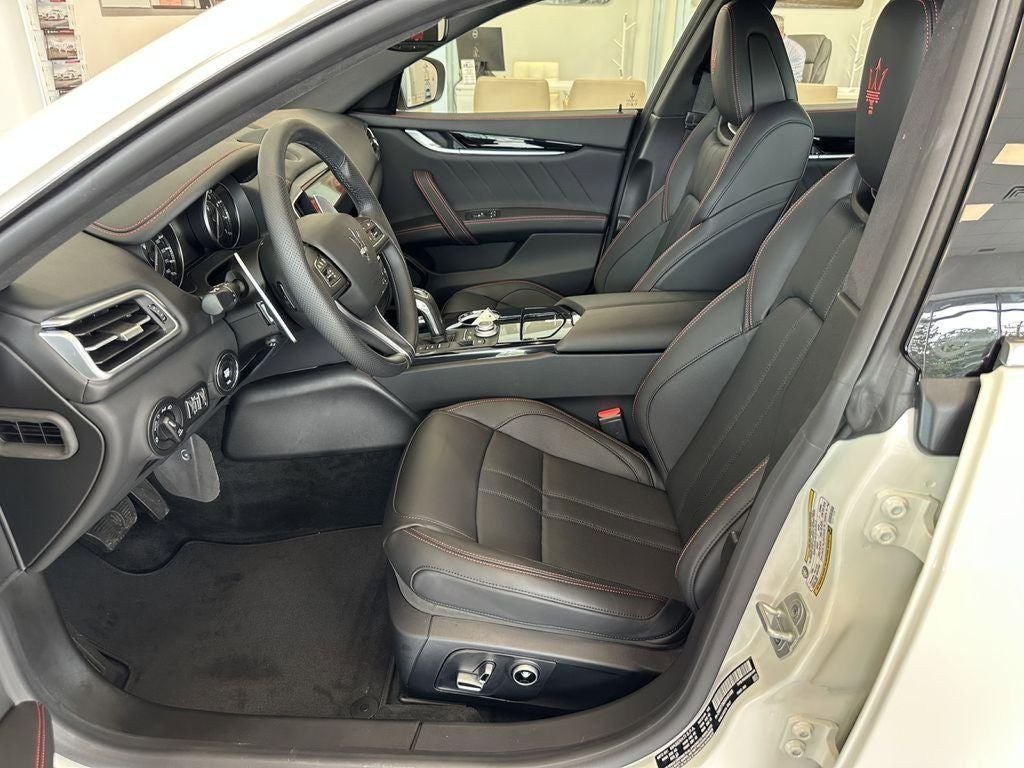 2024 Maserati Ghibli Modena