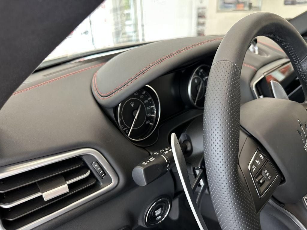 2024 Maserati Ghibli Modena